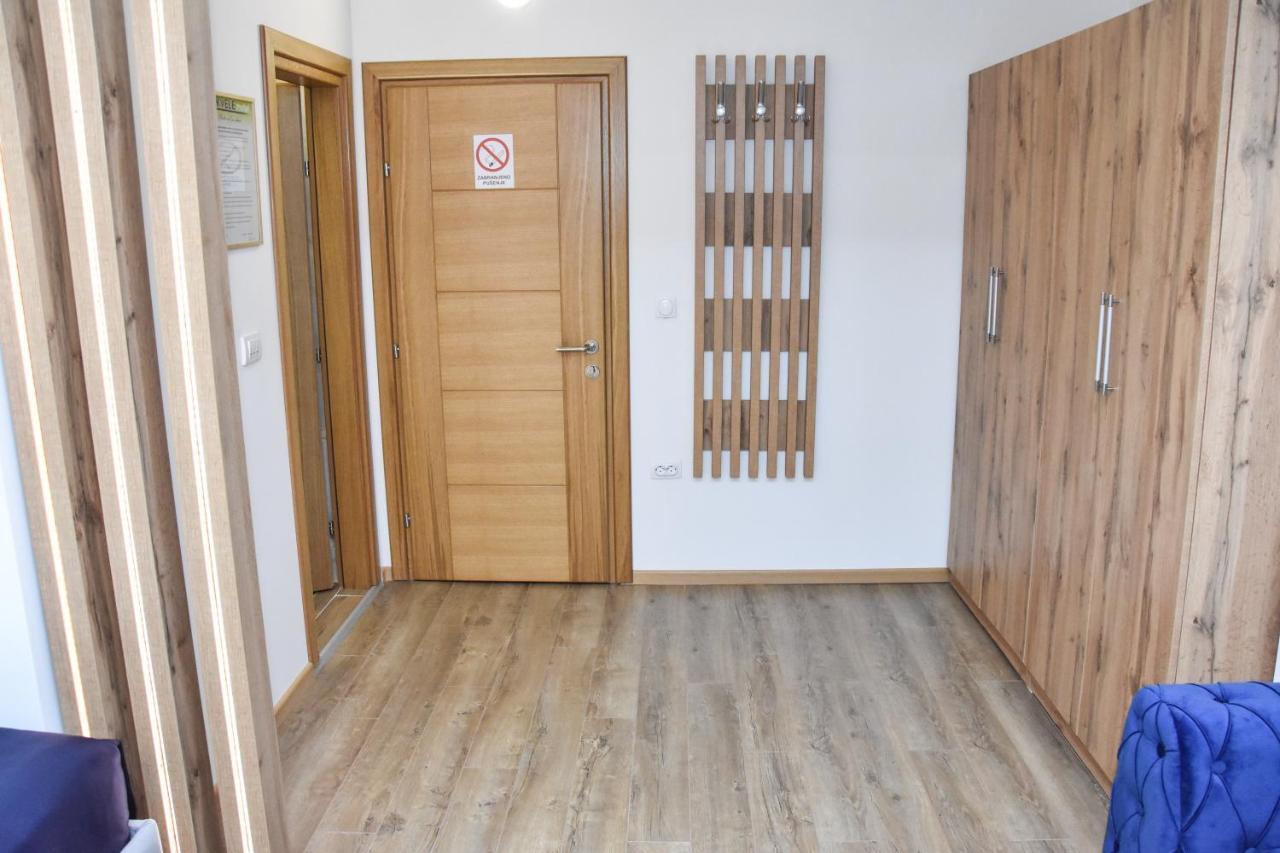 نوفي بازار Motel Kvele المظهر الخارجي الصورة